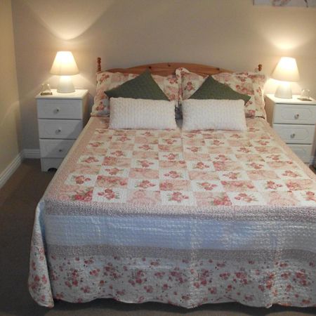 Rocksberry Bed & Breakfast Castlebar Ngoại thất bức ảnh