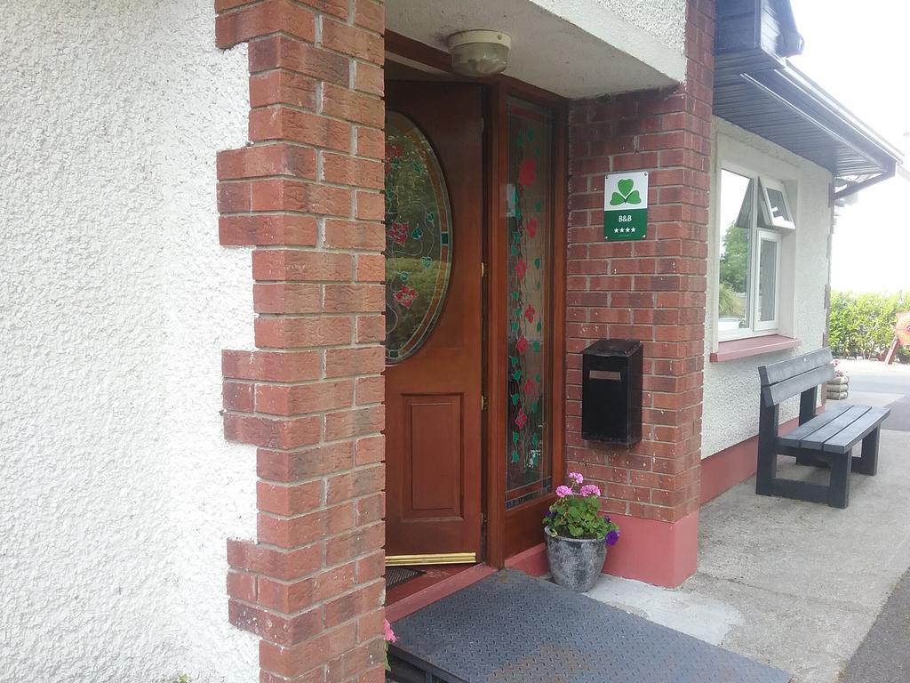 Rocksberry Bed & Breakfast Castlebar Ngoại thất bức ảnh