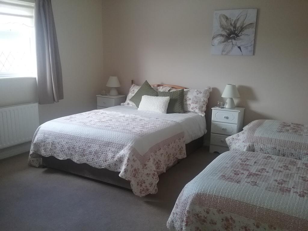 Rocksberry Bed & Breakfast Castlebar Ngoại thất bức ảnh