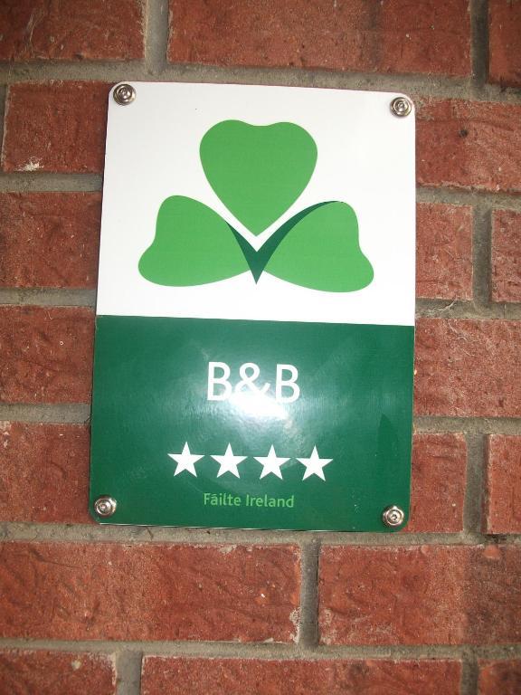 Rocksberry Bed & Breakfast Castlebar Ngoại thất bức ảnh